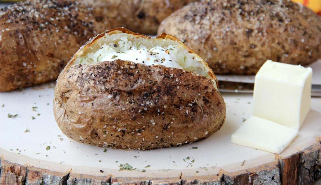 Baking Potato In An Air Fryer Vs. Baking Potato In The Oven: Which Is Better