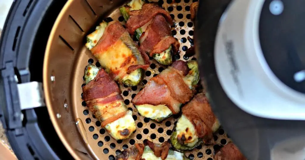 Frozen Bacon-Wrapped Jalapeno Poppers in The Air Fryer