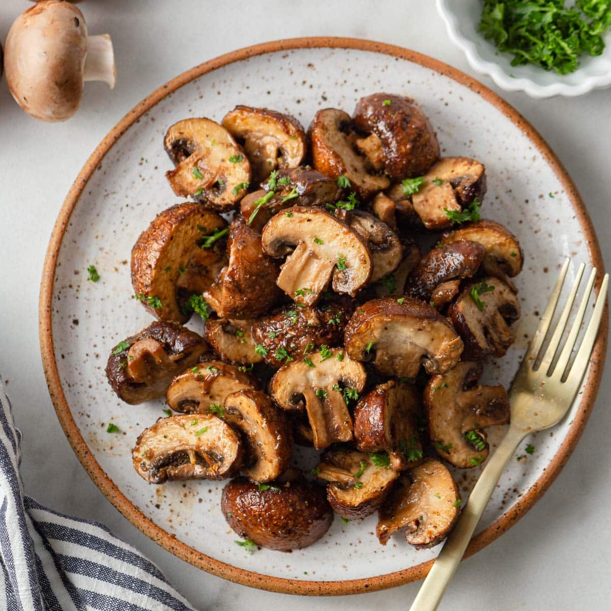 Crispy air fryer mushrooms without oil
