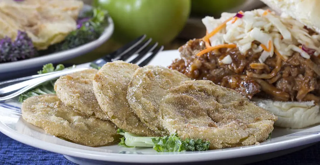 3-air-fryer-fried-green-tomatoes-recipes 3 Super Easy Air Fryer Fried Green Tomatoes